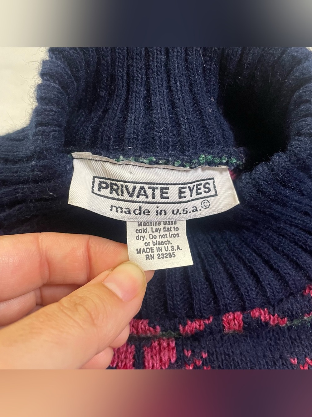 Private Eyes Vintage Knit Geometric Festive Design Pullover Sweater size M - Picture 5 of 14